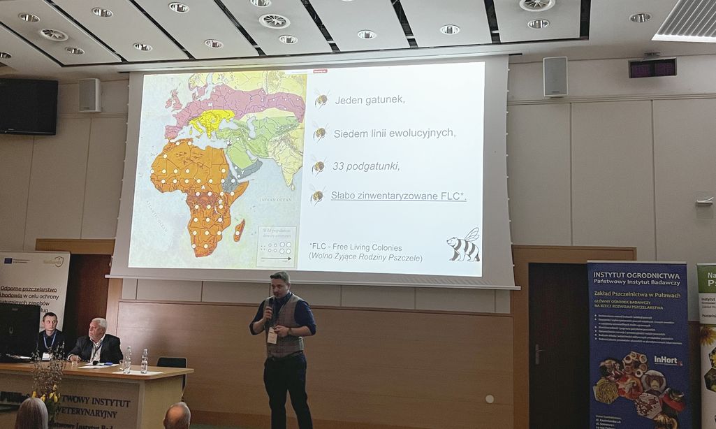 63 Naukowa Konferencja Pszczelarska